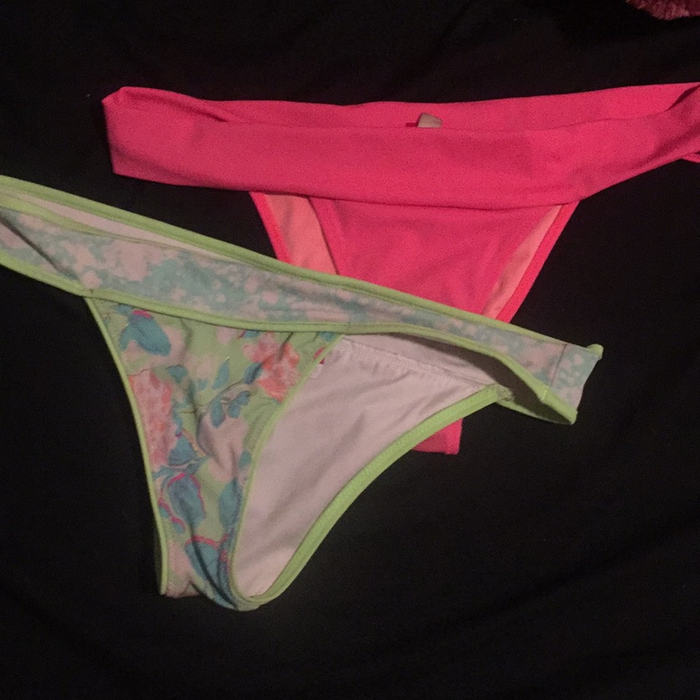 2 Victoria secret cheeky Brazilian bottoms